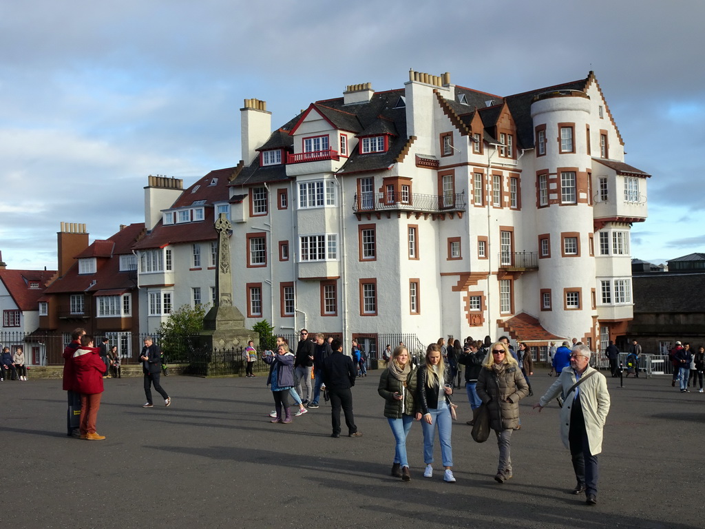 The Esplanade and the Ramsay Garden buildings