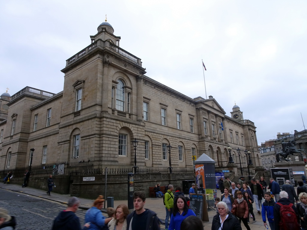 Front of the General Register House of the National Archives of Scotland and the equestrian statue of the Duke of Wellington at Princes Street