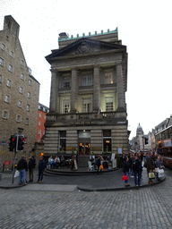Front of the Inn On The Mile at the corner of South Bridge and High Street