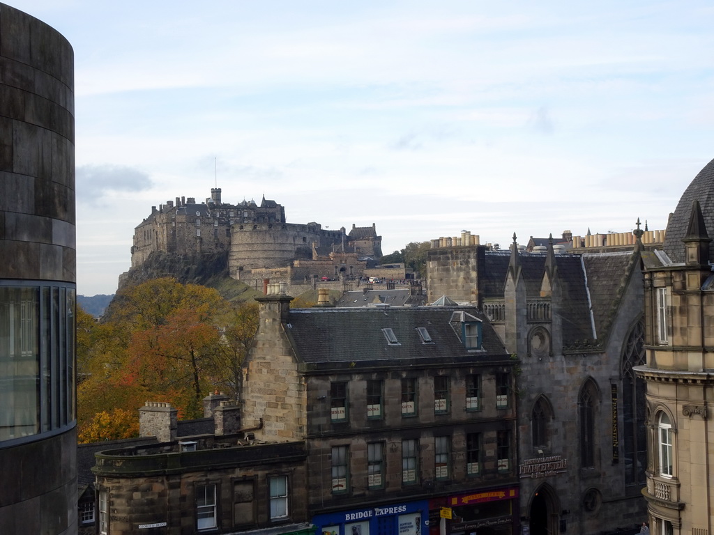 Houses at George IV Bridge and Edinburgh Castle, viewed from the Tower Restaurant at the Fifth Floor of the National Museum of Scotland