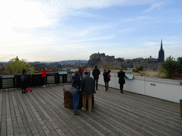The Roof Terrace Garden on the Seventh Floor of the National Museum of Scotland, with a view on St. Mary`s Cathedral, Edinburgh Castle and the Hub