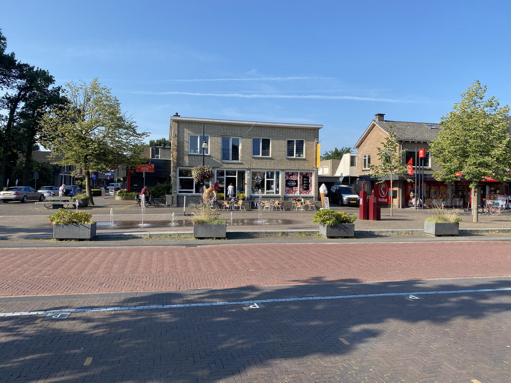 Fountain and shops at the Stuijvenburchstraat street