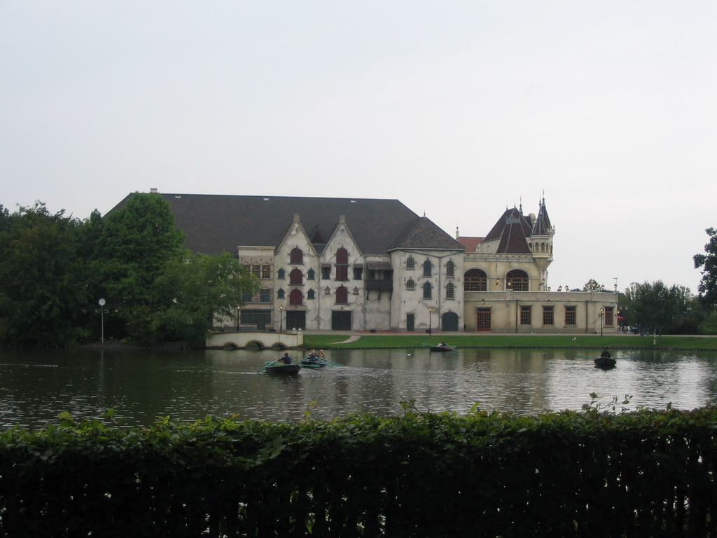 Rowing boats in the Roeivijver lake, and the Efteling Theatre
