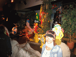 Miaomiao with LEGO statues at the LEGO exposition near the Fata Morgana attraction at the Anderrijk kingdom