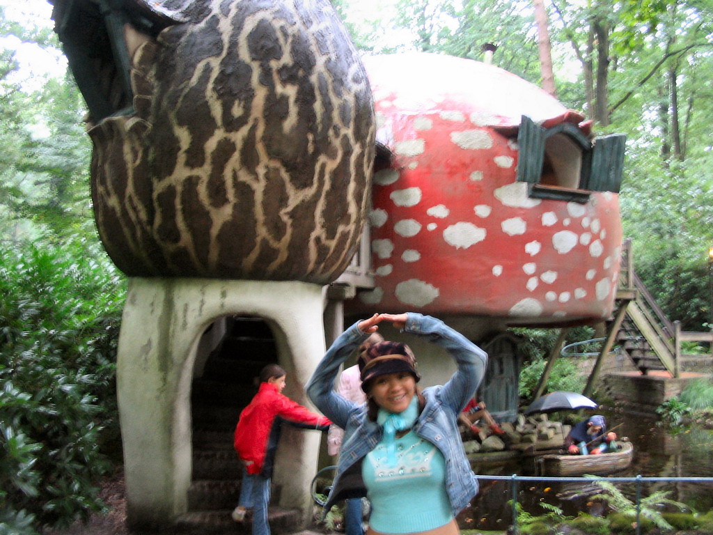 Miaomiao in front of a house at the Gnome Village at the Fairytale Forest at the Marerijk kingdom