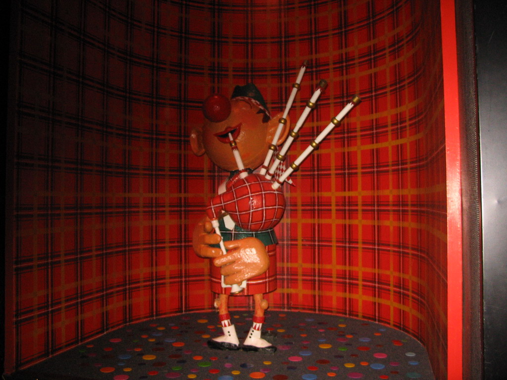 Scottish bagpipe player at the British scene at the Carnaval Festival attraction at the Reizenrijk kingdom