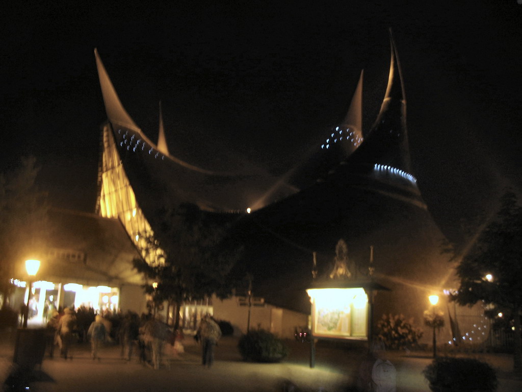 The House of the Five Senses, the entrance to the Efteling theme park, by night