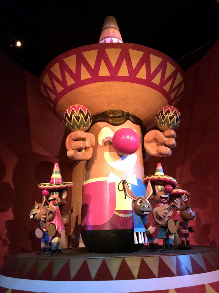 Mexican scene at the Carnaval Festival attraction at the Reizenrijk kingdom