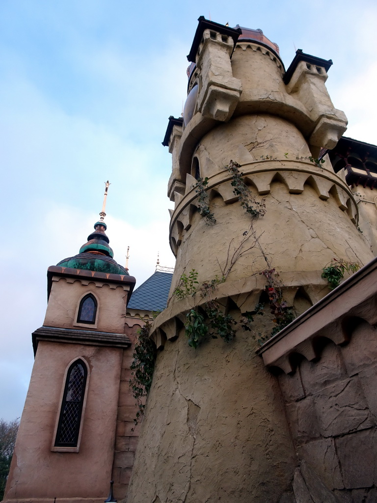 Towers at the front of the Symbolica attraction at the Fantasierijk kingdom, during the Winter Efteling