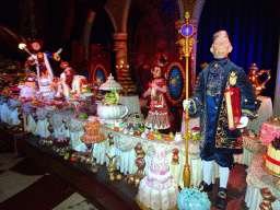 Jester Pardoes, King Pardulfus, Princess Pardijn and lackey O.J. Punctuel at the Royal Hall in the Symbolica attraction at the Fantasierijk kingdom, during the Winter Efteling