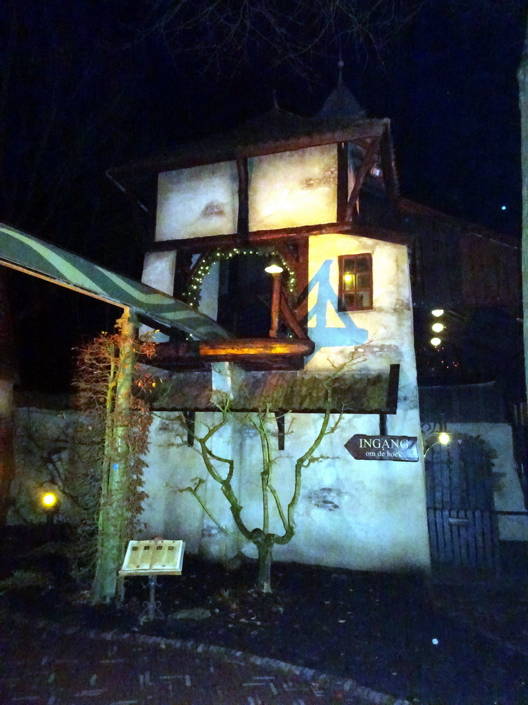 The Slakkenhuys building of the Laafland attraction at the Marerijk kingdom, during the Winter Efteling, by night