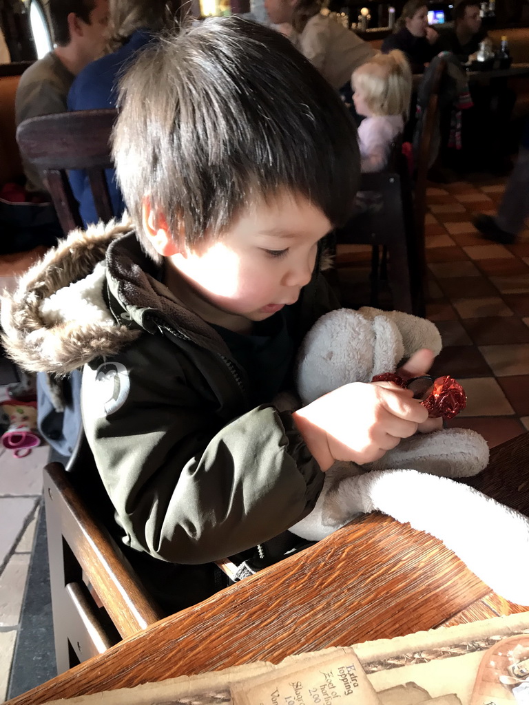 Max at the Polles Keuken restaurant at the Fantasierijk kingdom