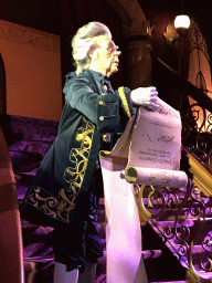 The lackey O.J. Punctuel in the Lobby of the Symbolica attraction at the Fantasierijk kingdom, during the Winter Efteling