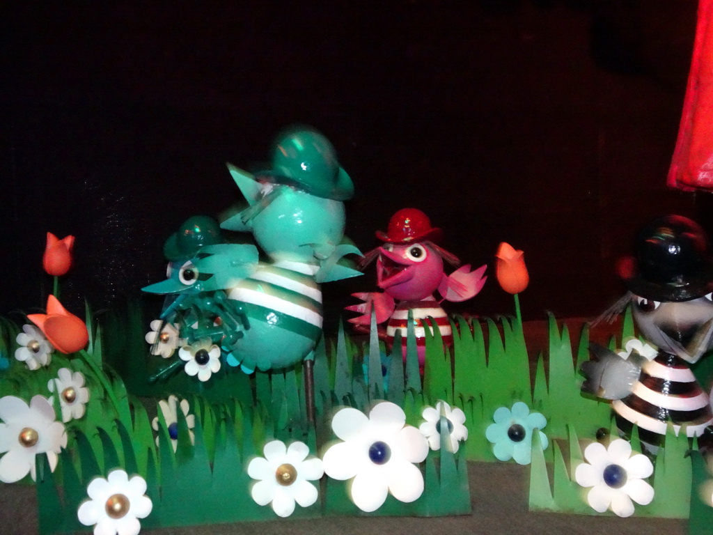 Birds at the Dutch scene at the Carnaval Festival attraction at the Reizenrijk kingdom, during the Winter Efteling