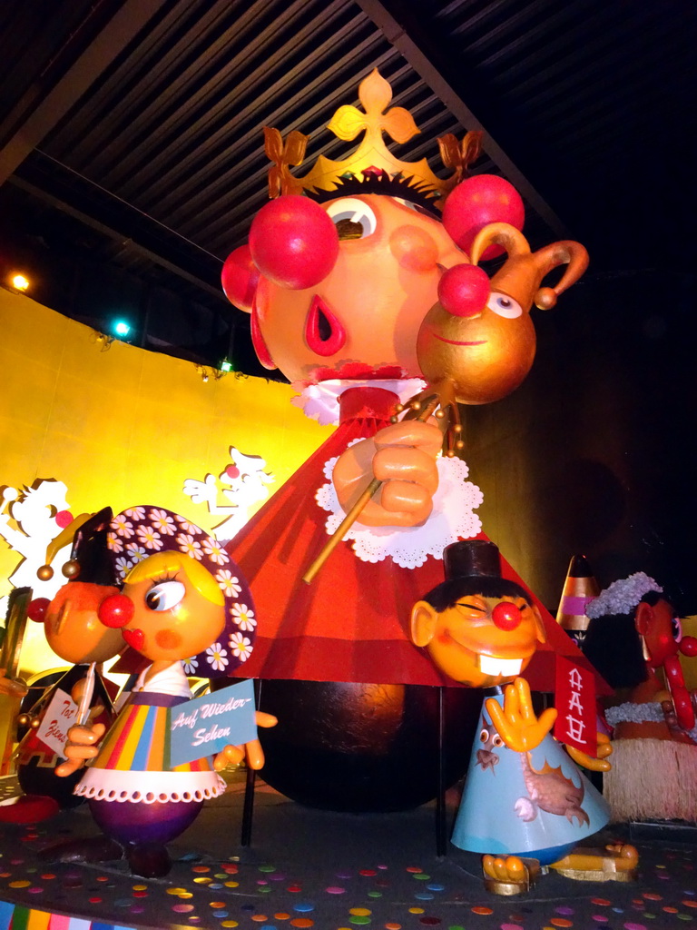 Final scene at the Carnaval Festival attraction at the Reizenrijk kingdom, during the Winter Efteling