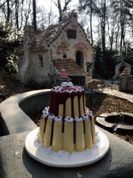 Cake in front of the Hansel and Gretel attraction at the Fairytale Forest at the Marerijk kingdom