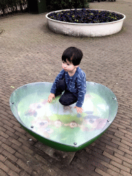 Max at the Kleuterhof playground at the Reizenrijk kingdom