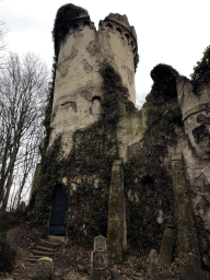 Left front of the Spookslot attraction at the Anderrijk kingdom