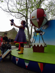 Actors and hand puppets at the Jokie and Jet attraction at the Carnaval Festival Square at the Reizenrijk kingdom