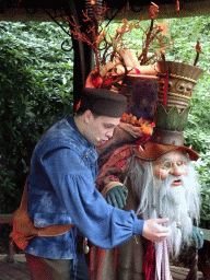 The Sprookjessprokkelaar at the entrance to the Fairytale Forest at the Marerijk kingdom