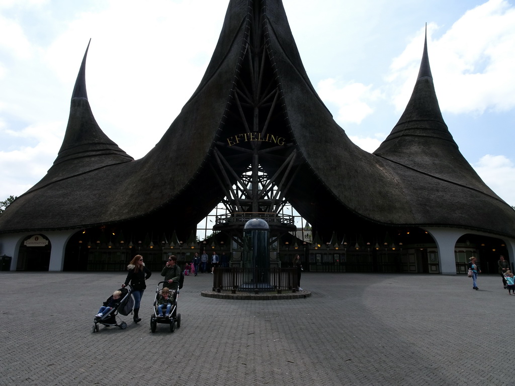 The front of the House of the Five Senses, the entrance to the Efteling theme park