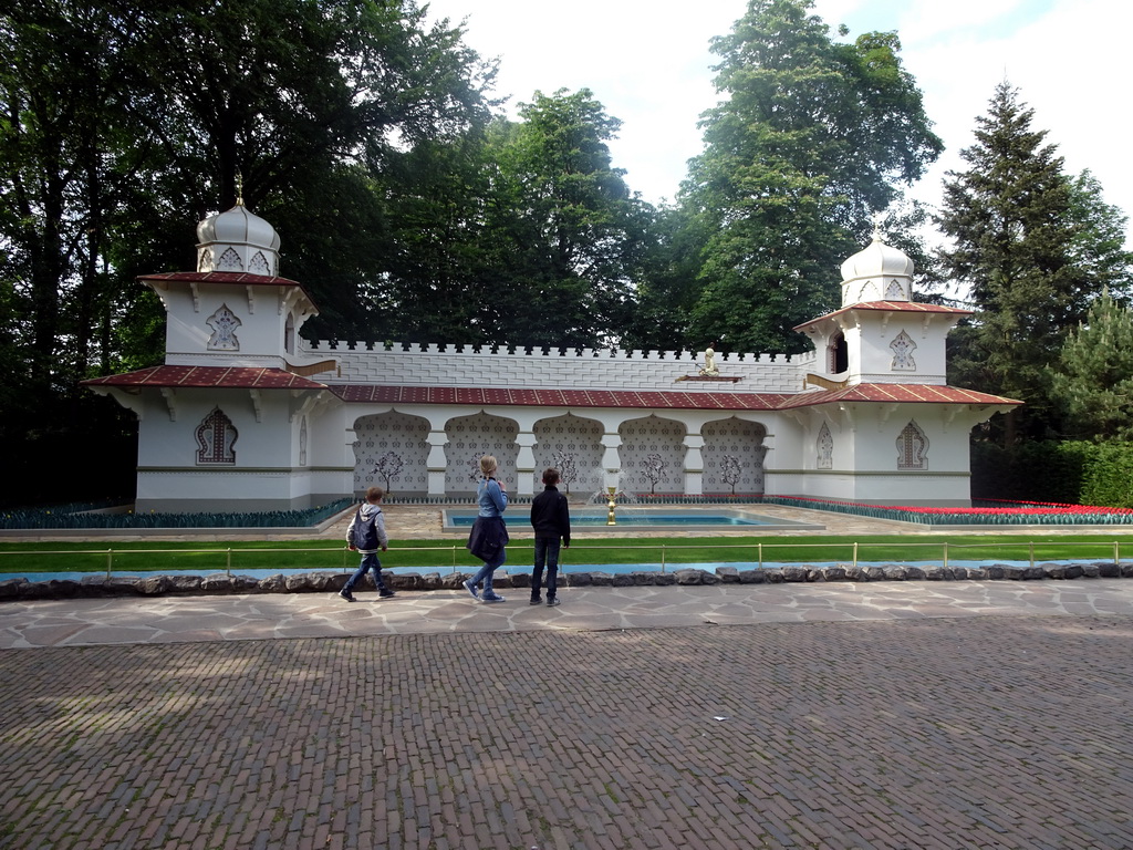 The Gardener and the Fakir attraction at the Fairytale Forest at the Marerijk kingdom