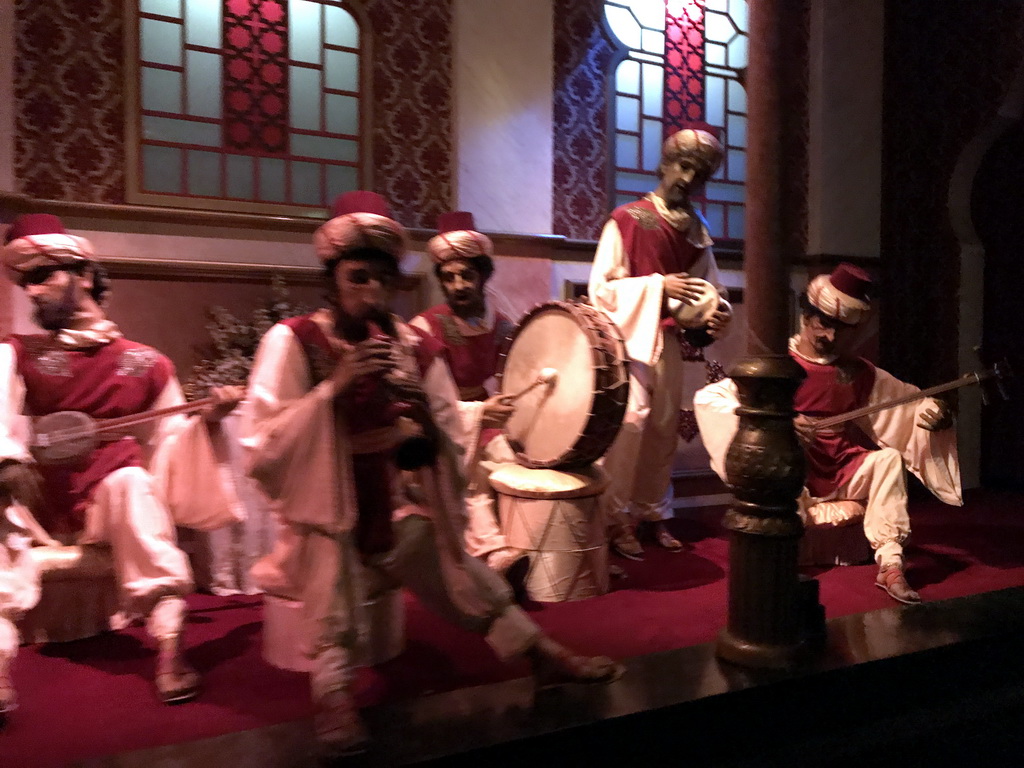 Musicians at the Throne Room scene at the Fata Morgana attraction at the Anderrijk kingdom