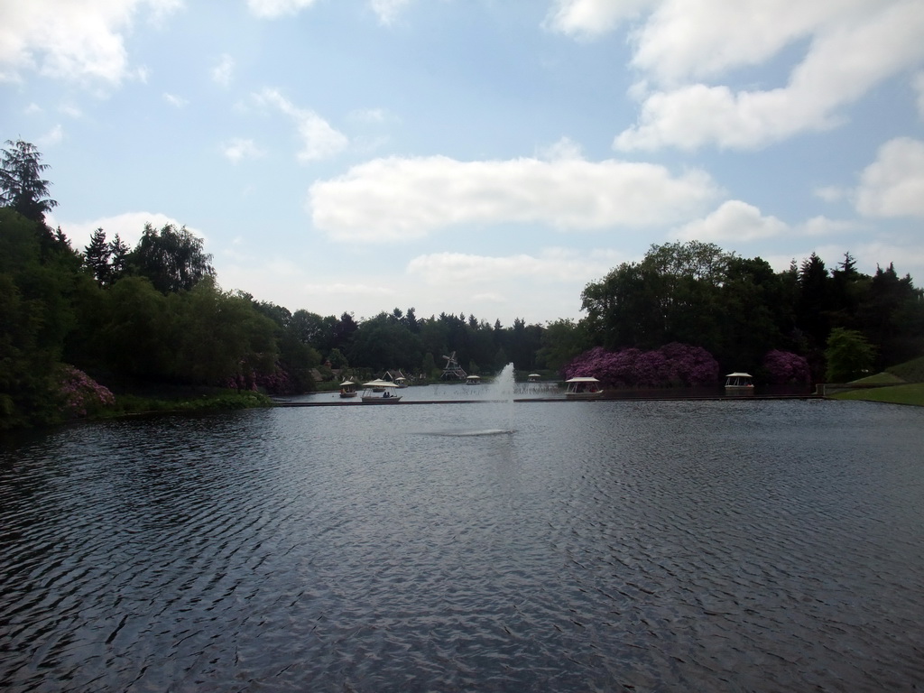 The Gondoletta lake at the Reizenrijk kingdom