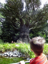 Max in front of the Fairytale Tree attraction at the Fairytale Forest at the Marerijk kingdom