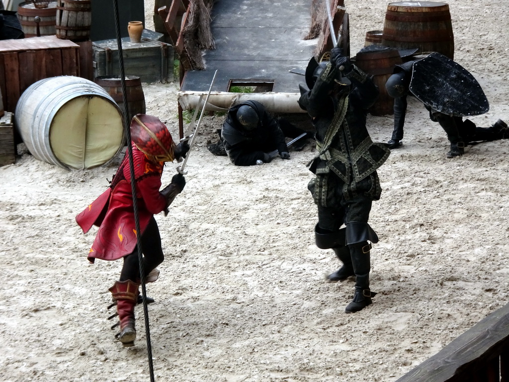 Actors on the stage of the Raveleijn theatre at the Marerijk kingdom, during the Raveleijn Parkshow