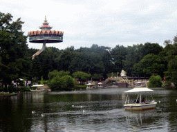 The Gondoletta lake and Pagoda attraction at the Reizenrijk kingdom, viewed from near the Kinderspoor attraction at the Ruigrijk kingdom