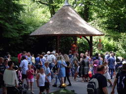 The Sprookjessprokkelaar at the entrance to the Fairytale Forest at the Marerijk kingdom