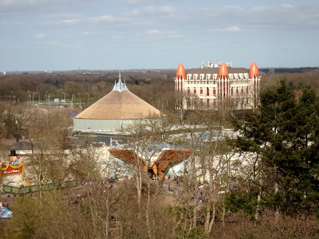 The Carnaval Festival and Vogel Rok attractions at the Reizenrijk kingdom and the Efteling Hotel, viewed from the Pagode attraction