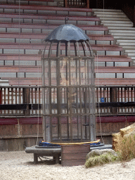 Cage on the stage of the Raveleijn theatre at the Marerijk kingdom, before the Raveleijn Parkshow, viewed from the Wapen van Raveleijn restaurant