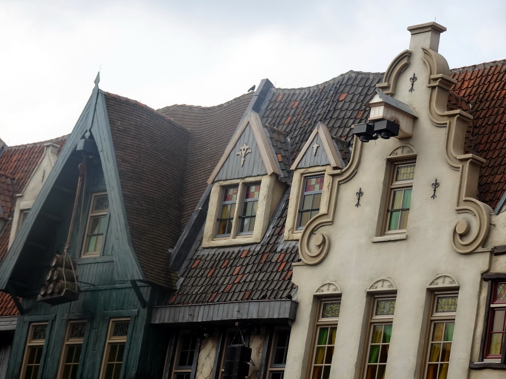 Facades of buildings on the stage of the Raveleijn theatre at the Marerijk kingdom, before the Raveleijn Parkshow, viewed from the Wapen van Raveleijn restaurant