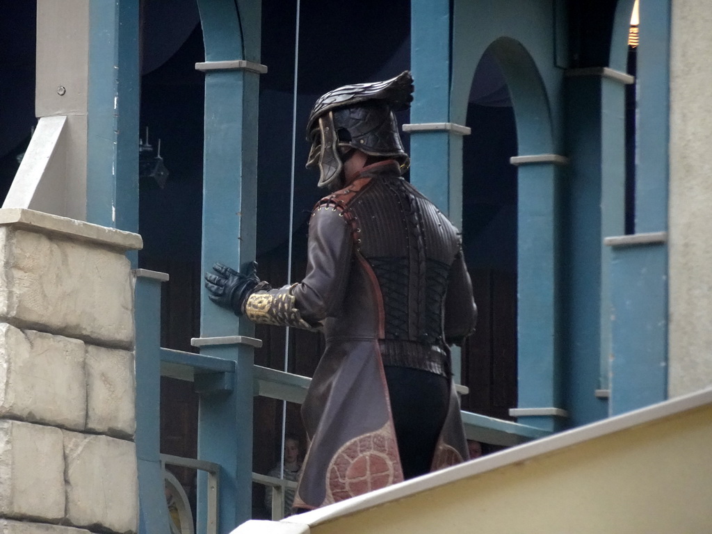 Actor on the stage of the Raveleijn theatre at the Marerijk kingdom, during the Raveleijn Parkshow, viewed from the Wapen van Raveleijn restaurant