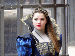 Actor on the stage of the Raveleijn theatre at the Marerijk kingdom, during the Raveleijn Parkshow