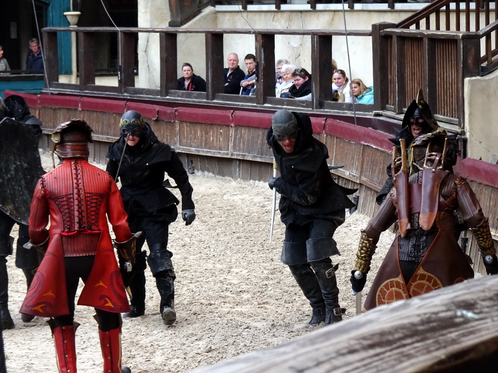 Actors on the stage of the Raveleijn theatre at the Marerijk kingdom, during the Raveleijn Parkshow