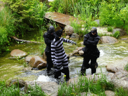 Actors on the stage of the Raveleijn theatre at the Marerijk kingdom, during the Raveleijn Parkshow