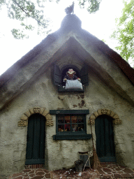 Mother Holle at the Mother Holle attraction at the Fairytale Forest at the Marerijk kingdom