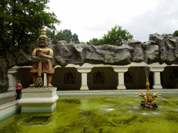 Statue and fountain in front of the Indian Water Lilies attraction at the Fairytale Forest at the Marerijk kingdom