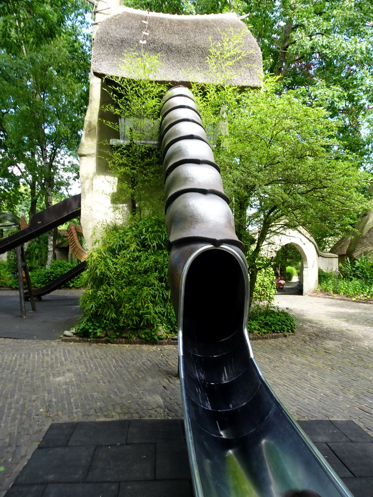 Slide at the Glijhuys building at the Laafland attraction at the Marerijk kingdom