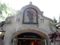 Facade of the In den Ouden Marskramer souvenir shop at the Marerijk kingdom