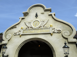 Facade of the Oude Tufferbaan attraction at the Ruigrijk kingdom