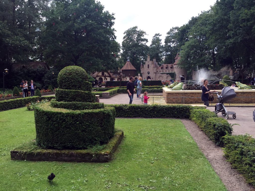 The Frog Prince and other attractions at the Fairytale Forest at the Marerijk kingdom