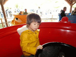 Max at the Monsieur Cannibale attraction at the Reizenrijk kingdom
