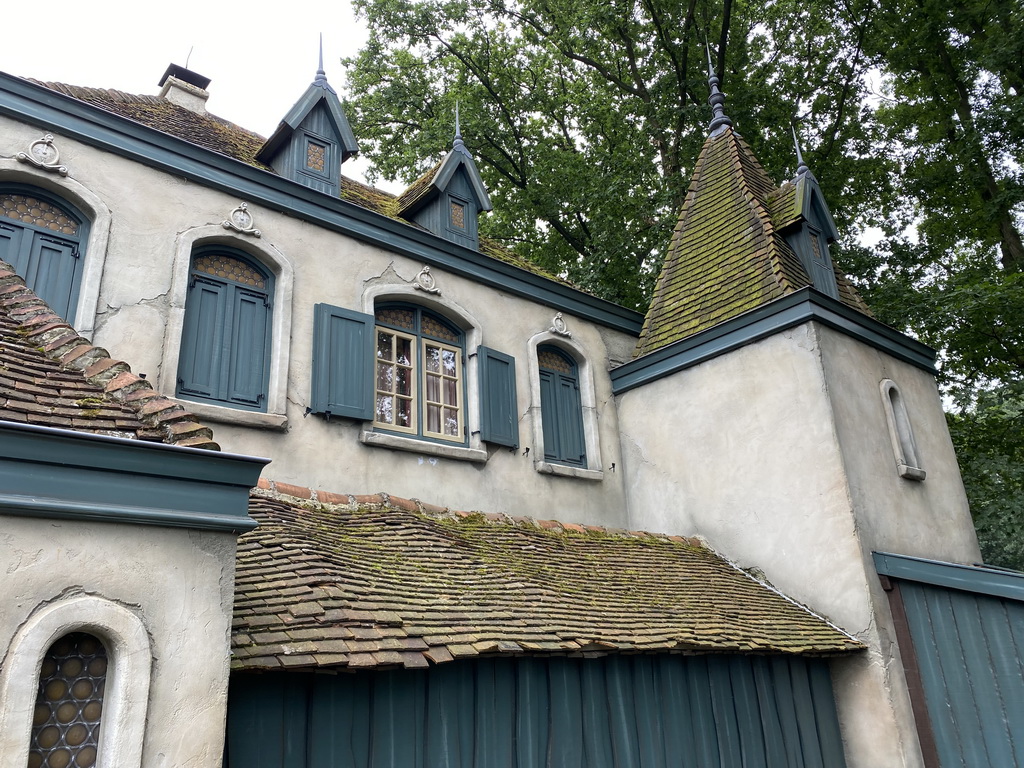 Front of the Cinderella attraction at the Fairytale Forest at the Marerijk kingdom