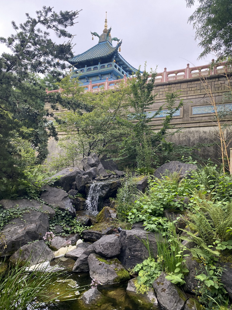 Waterfall in front of the Chinese Nightingale attraction at the Fairytale Forest at the Marerijk kingdom