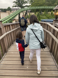 Miaomiao and Max leaving the Max & Moritz attraction at the Anderrijk kingdom