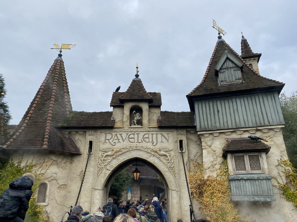 Front of the Raveleijn theatre at the Marerijk kingdom